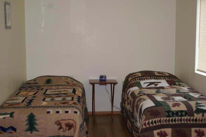 Room 8 of 29