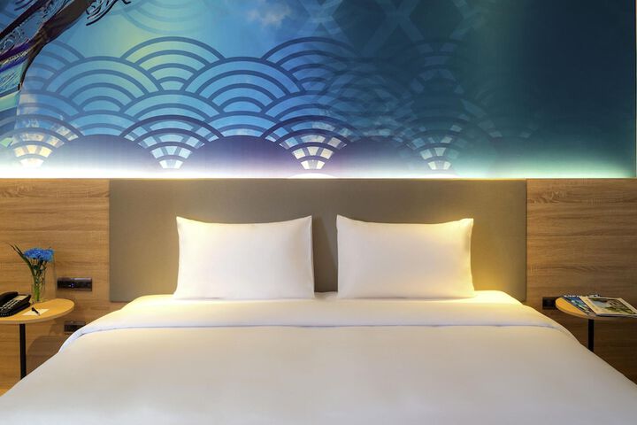 Room 20 of 93