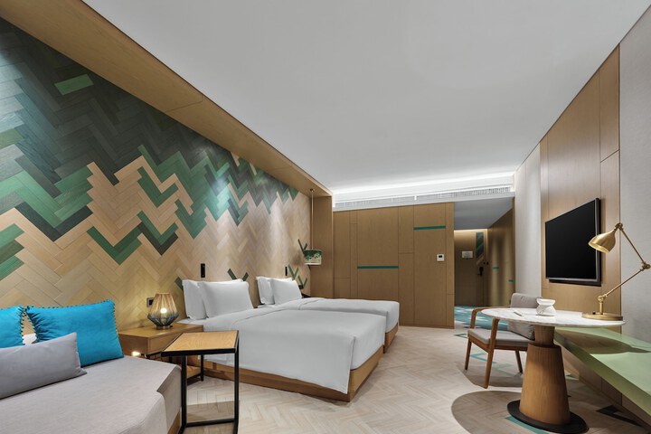 Room 6 of 29