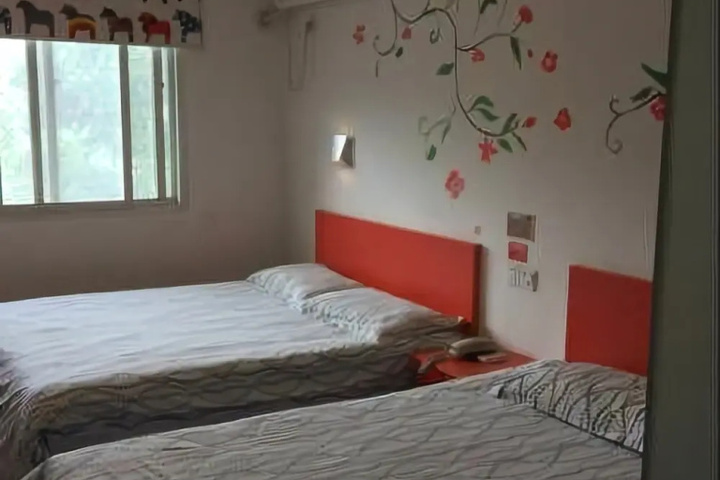 guest_rooms
