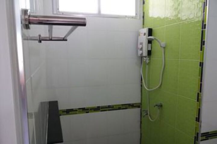 Room 4 of 22