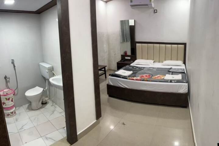 Room 13 of 59