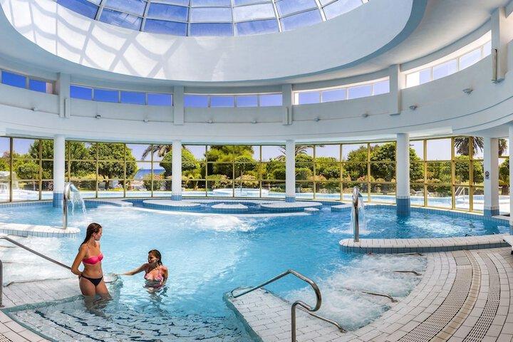 Relaxing Spa