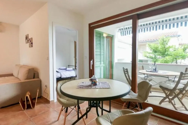 Kike - 60 Meters From the Beach - A3