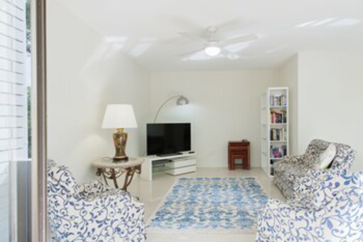 Room 15 of 15