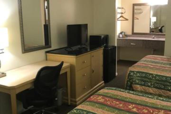 Deluxe Double Room (6 of 7)