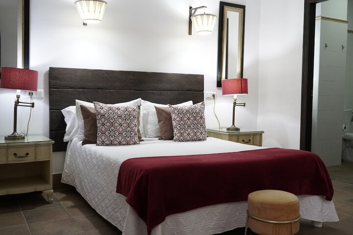 Room 5 of 31