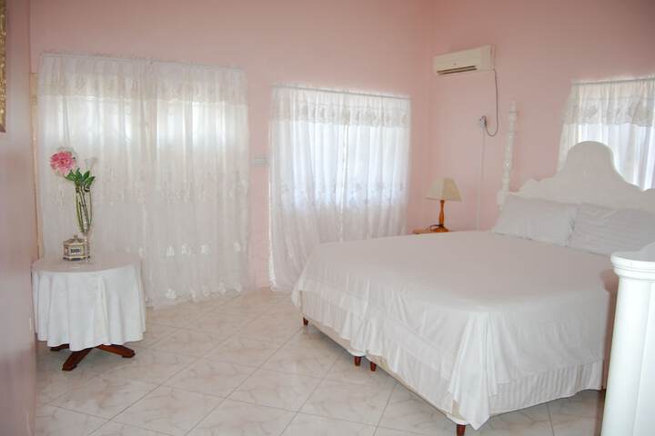Room 8 of 69