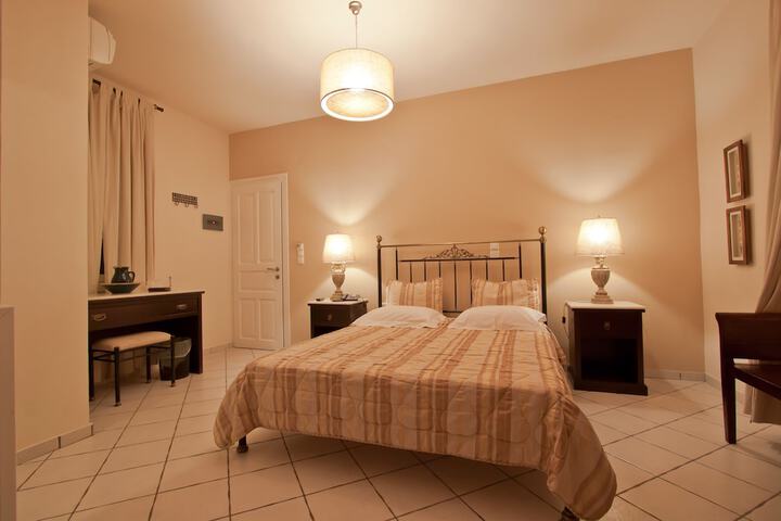 Room 16 of 67