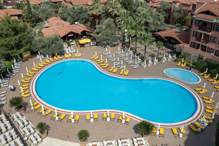 Hotel 4 of 61