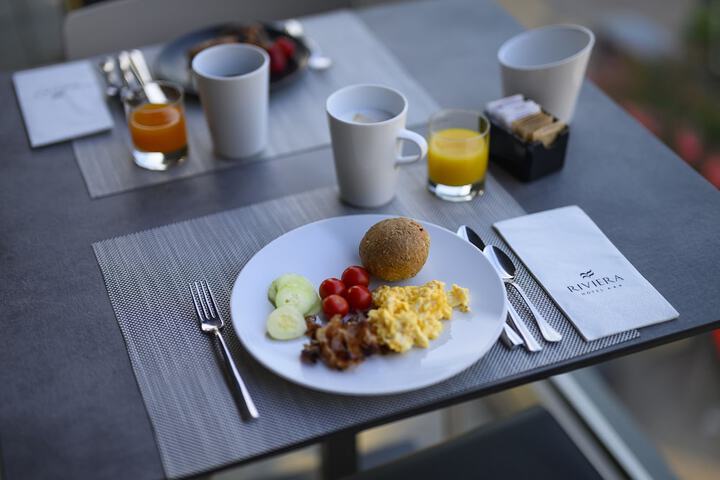 Breakfast/Coffee Service 62 of 71