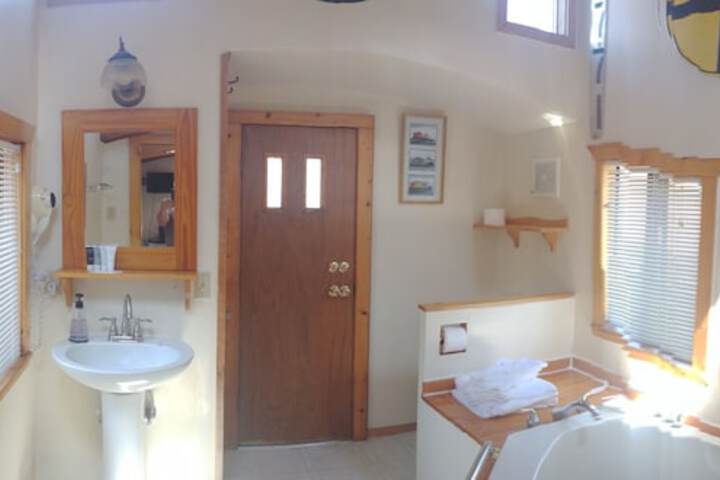 Room 25 of 56