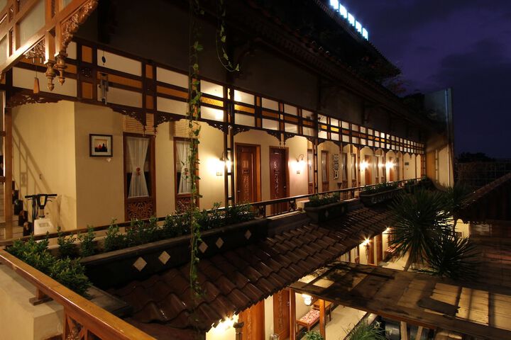 Exterior Photo