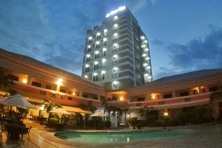 Hotel 36 of 37