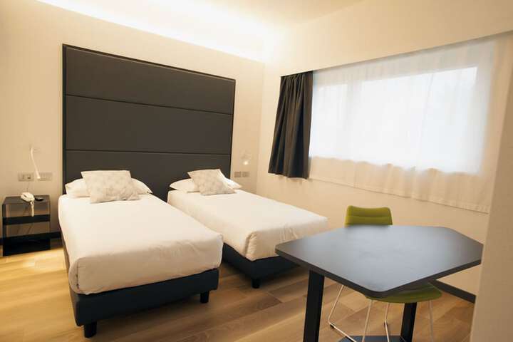 Room 13 of 59