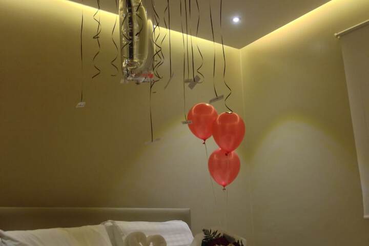 Room 5 of 34