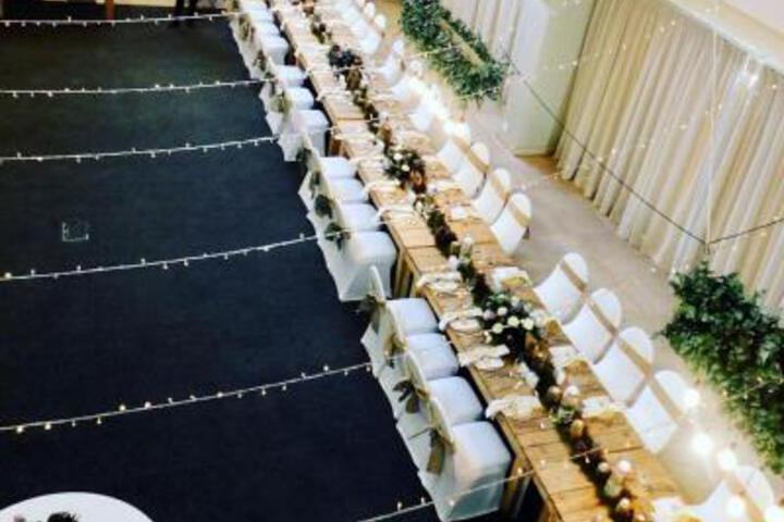 Ballroom/Hall 22 of 120