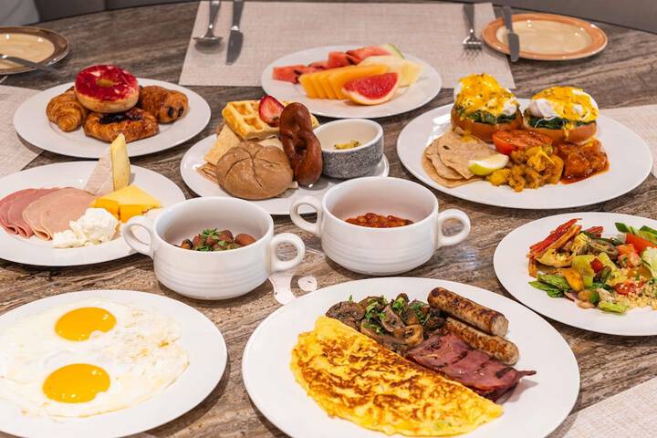 Breakfast/Coffee Service 32 of 87