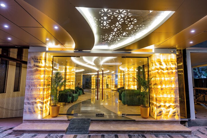 Hotel Interior 4 of 71