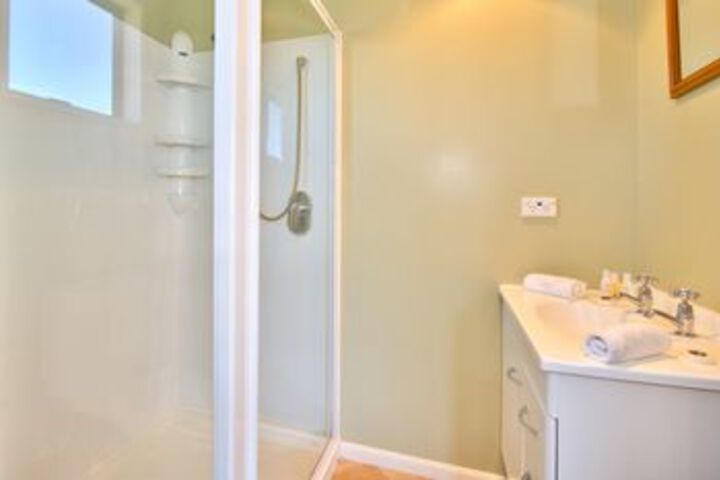 Room 2 of 30
