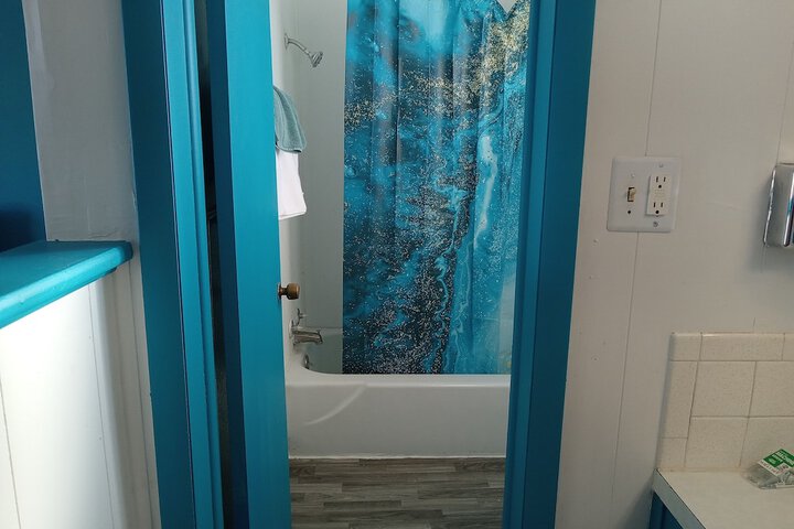 Room 54 of 64