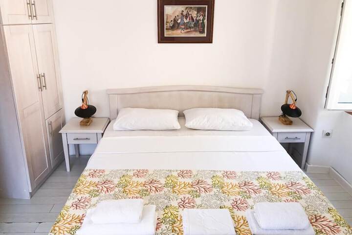 Room 16 of 75