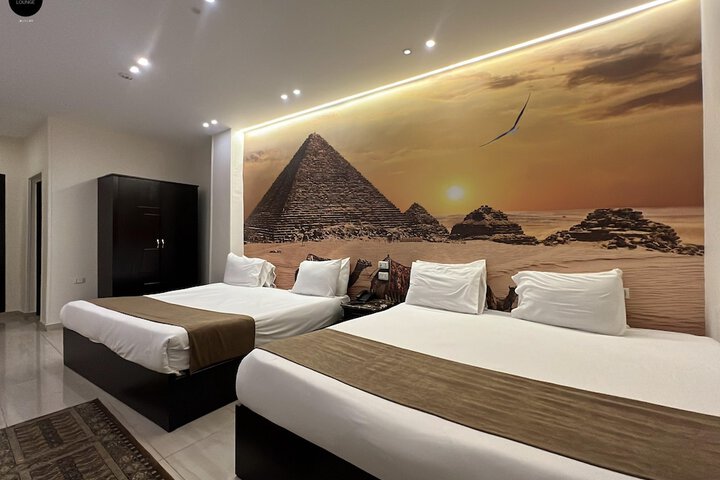 Room 100 of 284