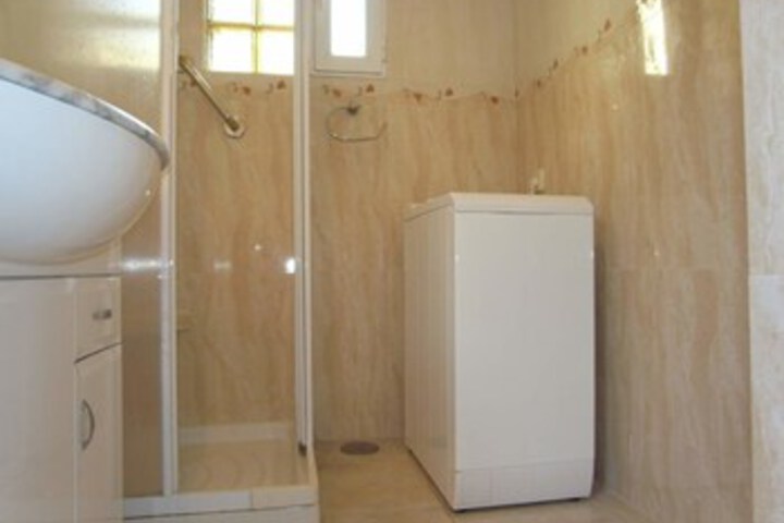 Room 3 of 22