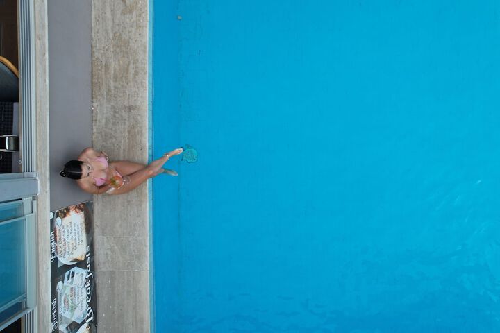 Pool Hotel
