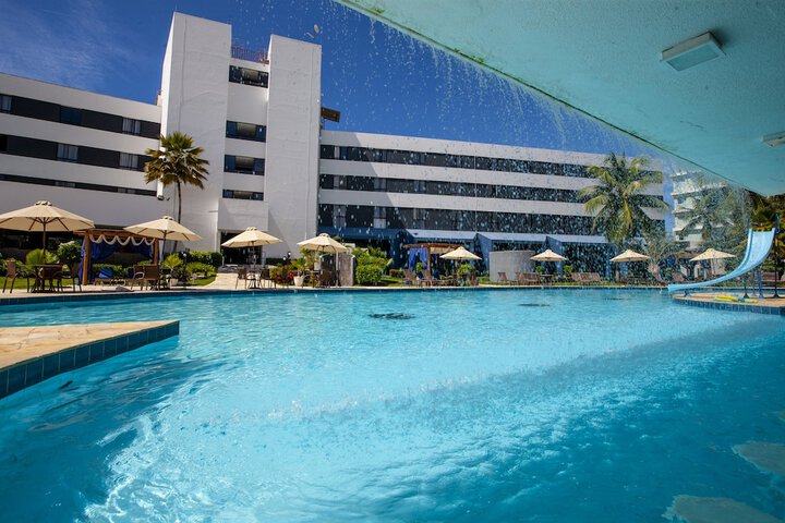 Pools & Facilities