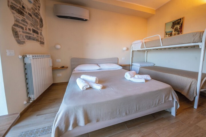 Room 14 of 57