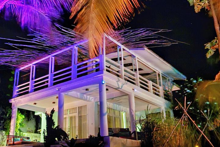 Hotel 114 of 116