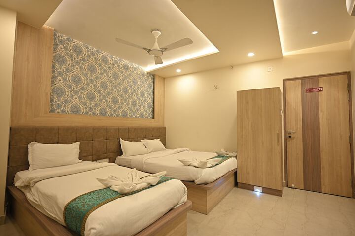 Hotel Saffron