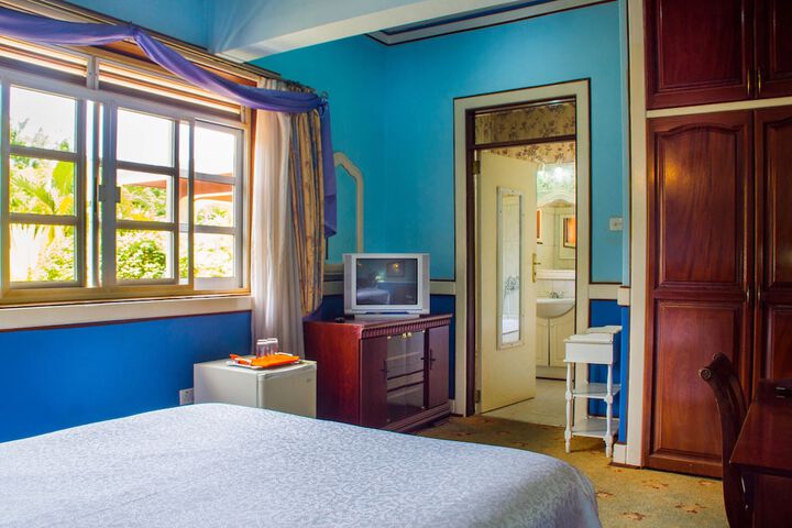 Room 19 of 47