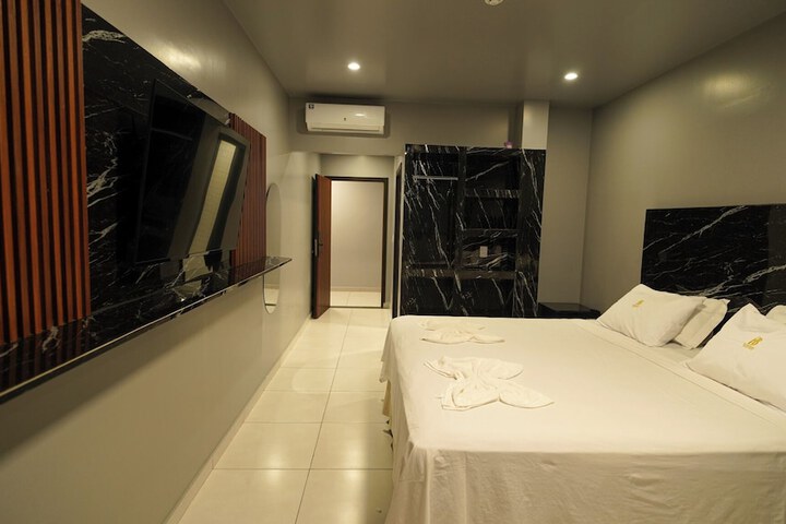 Room 30 of 67