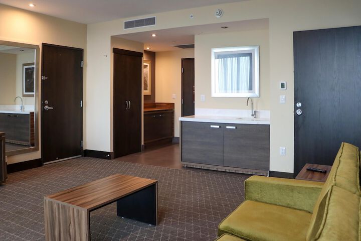 Room 29 of 103