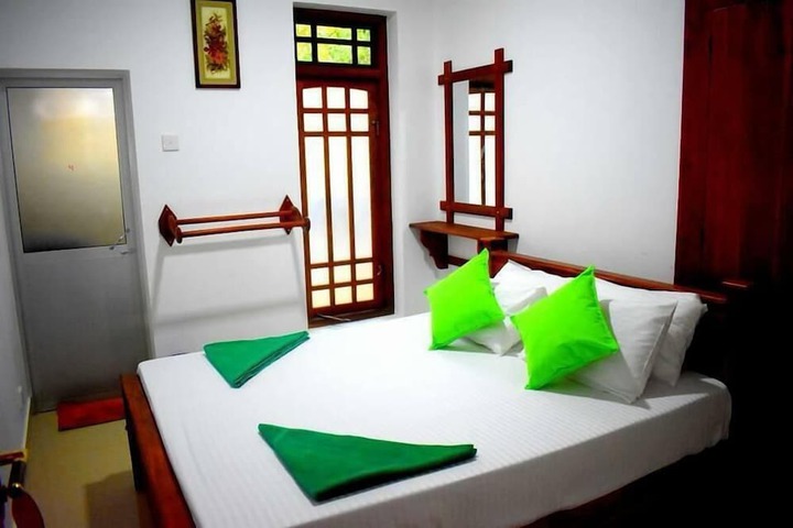 Yala Leonine Villa