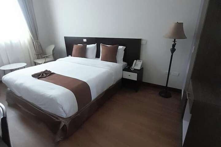 Room 15 of 39