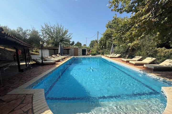 Pool 149 of 171