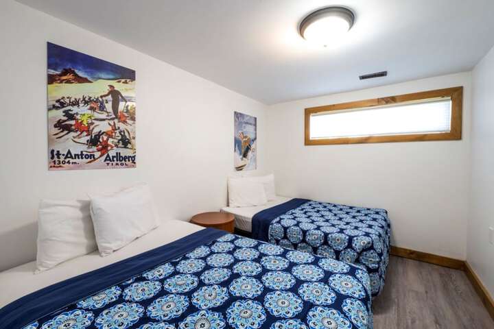 Room 6 of 20