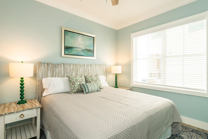 Room 4 of 47