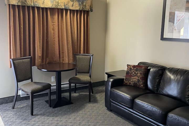 Room 7 of 49