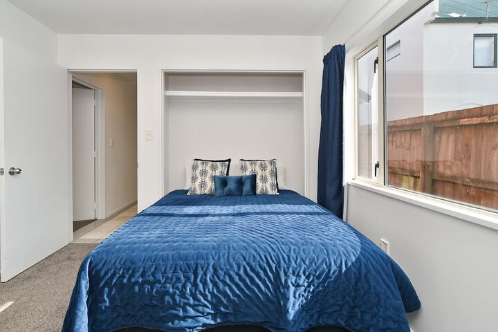Room 5 of 60