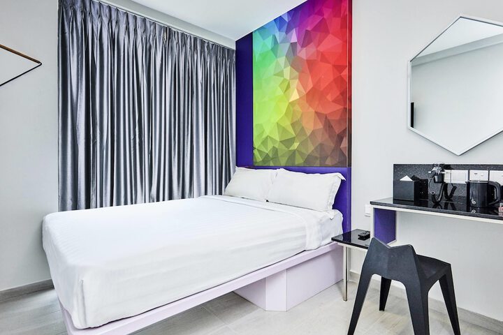 Room 11 of 21