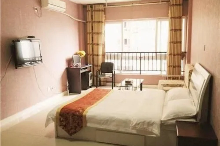 Chongqing Yelaixiang Hotel