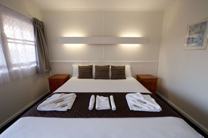 Room 28 of 51