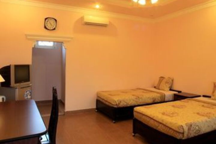 Room 43 of 94