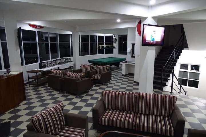 Hotel Interior 4 of 41