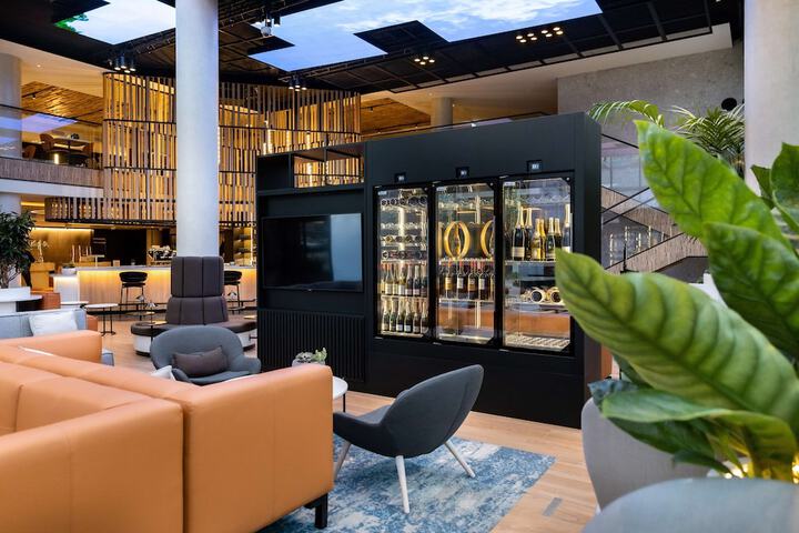 Hotel Interior 8 of 158