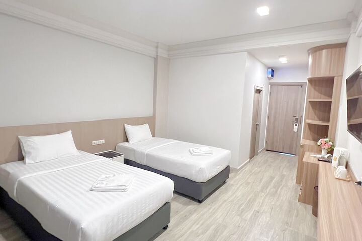 Room 18 of 56